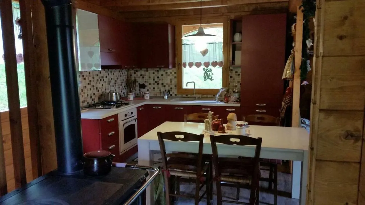 הוילה גאליו Chalet La Coccola איטליה